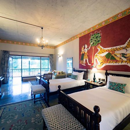 Tree Of Life Resort & Spa Варанаси Екстериор снимка