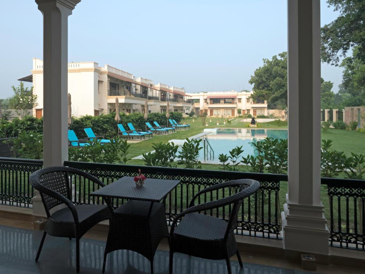 Tree Of Life Resort & Spa Варанаси Екстериор снимка